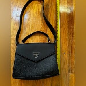 Guess Purse. In great condition.